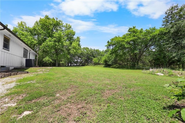 39103 New Lancaster Rd, Lacygne, KS 66040 - view of grassy yard