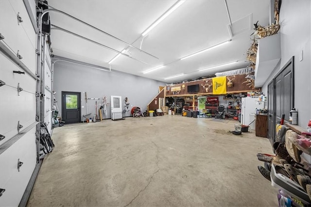 6401 SE Hamilton Rd, Holt, MO 64048 - view of garage