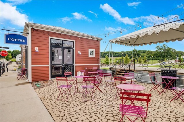 23506 E 10th St S, Independence, MO 64056 - surrounding community