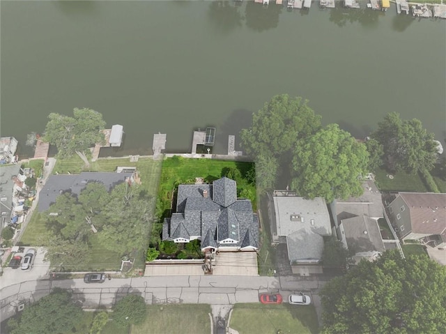 11 Dockside Dr, Lake Tapawingo, MO 64015 - aerial overview of property's location featuring nearby suburban area and a large body of water