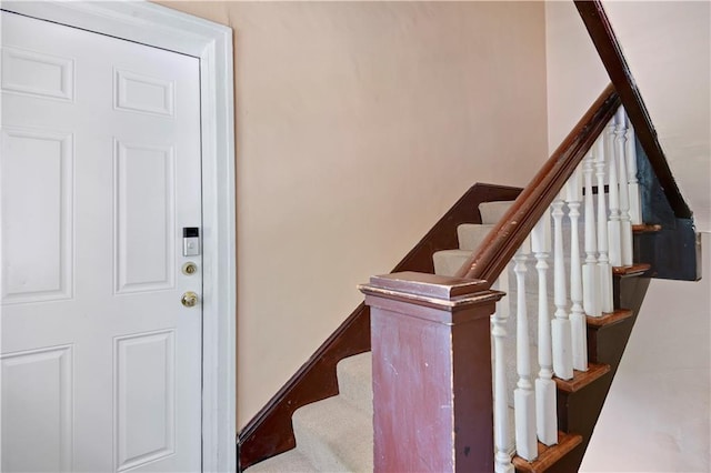 212 Emanuel Cleaver Ii Blvd Unit 2West, Kansas City, MO 64112 - view of staircase