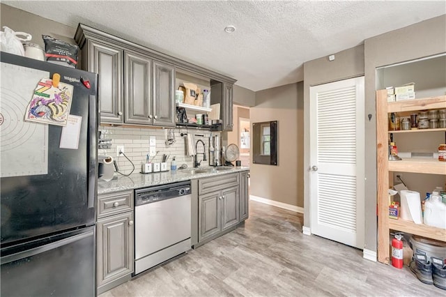 735 Lakewood Rd, Bonner Springs, KS 66012 - photo 10