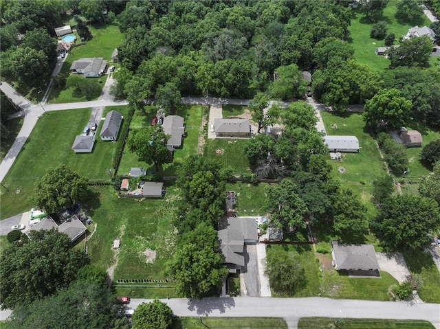 7931 Dixie Ct, Kansas City, KS 66111 - photo 36