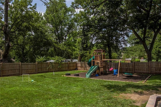 7931 Dixie Ct, Kansas City, KS 66111 - photo 6