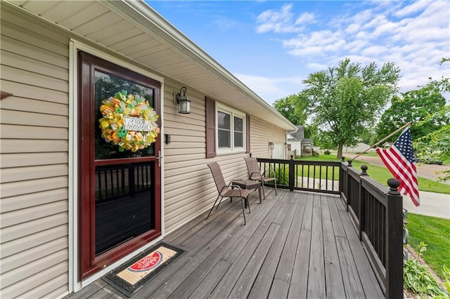 505 S Magdalena St, Concordia, MO 64020 - view of wooden terrace