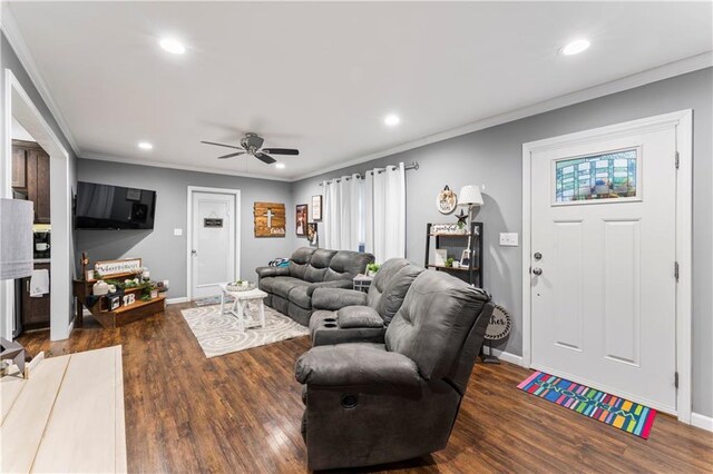 505 S Magdalena St, Concordia, MO 64020 - living room featuring recessed lighting, a ceiling fan, wood finished floors, and ornamental molding