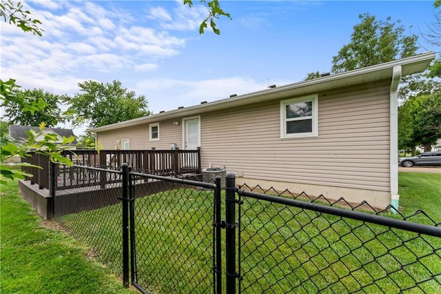 505 S Magdalena St, Concordia, MO 64020 - rear view of property with a gate