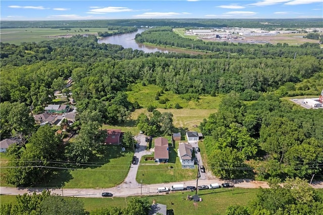 2508 Vernon Ave, Kansas City, KS 66104 - aerial overview of property's location with a nearby body of water and a heavily wooded area