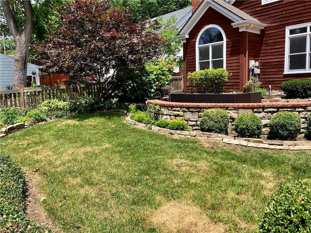 207 W 66th St, Kansas City, MO 64113 - view of yard