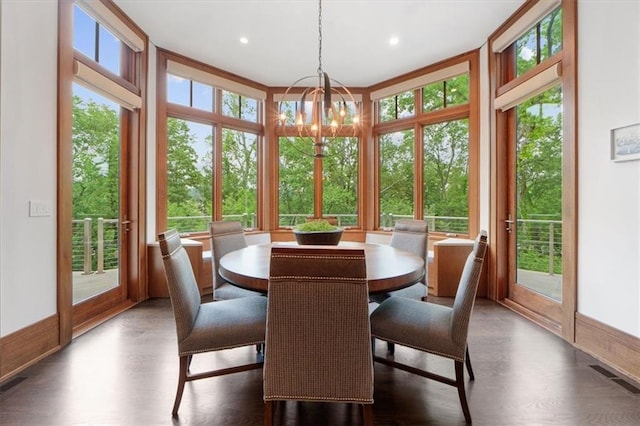 2720 Verona Cir, Mission Hills, KS 66208 - sunroom featuring a chandelier, wood finished floors, recessed lighting, and floor to ceiling windows