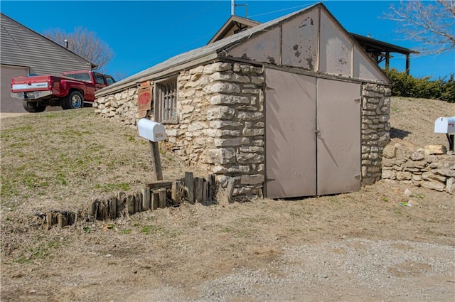 924 N Park Ave, Independence, MO 64050 - view of outdoor structure