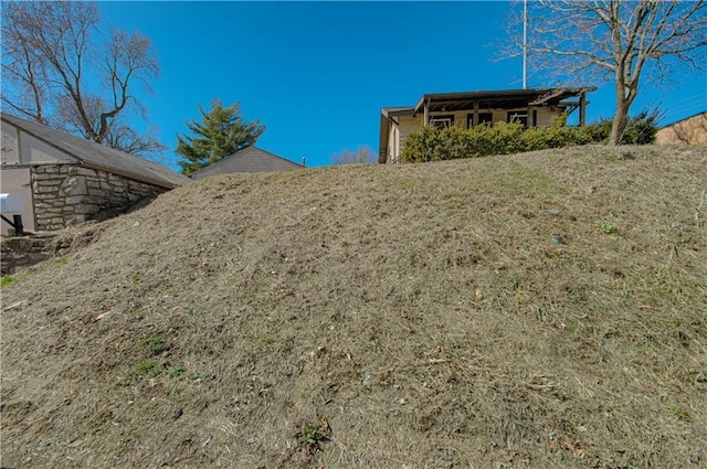 924 N Park Ave, Independence, MO 64050 - view of yard