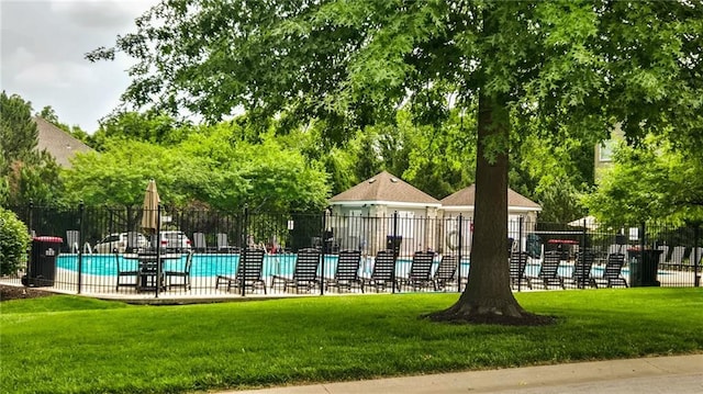 22833 W 44th St, Shawnee, KS 66226 - view of community pool