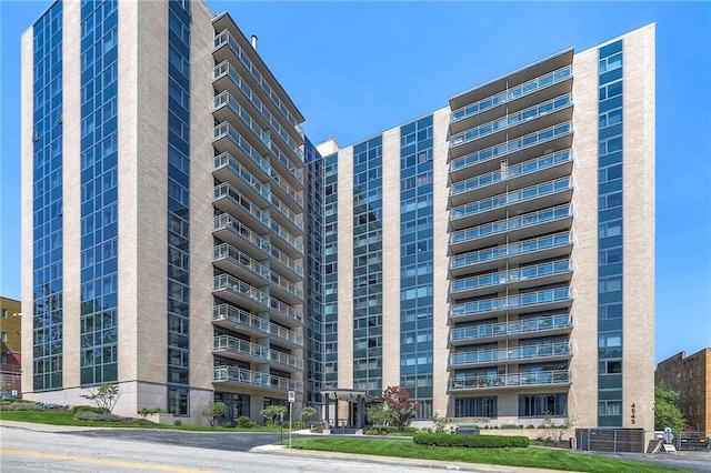 4545 Wornall Rd Unit 1009, Kansas City, MO 64111 - view of building exterior
