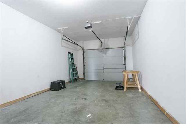 653 S Woodson Ln, Gardner, KS 66030 - garage with baseboards