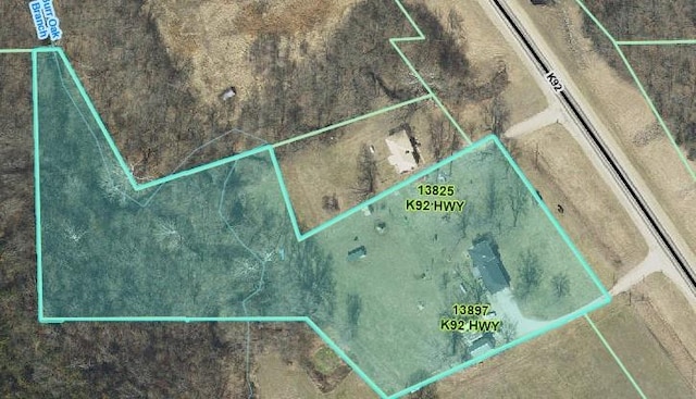 13897 K92 Hwy, Oskaloosa, KS 66066 - photo 3