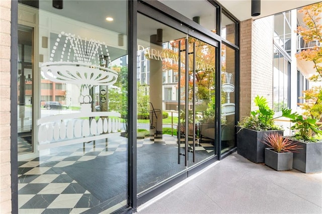 4545 Wornall Rd Unit Le4, Kansas City, MO 64111 - entryway featuring plenty of natural light