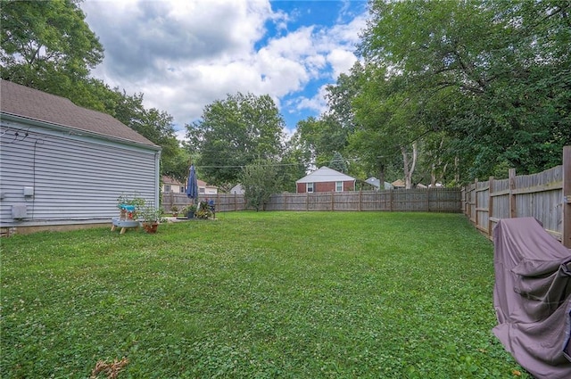 11325 W 54th St, Shawnee, KS 66203 - view of fenced backyard