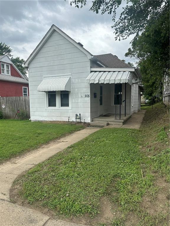 205 Virginia St, Saint Joseph, MO 64504 - photo 1