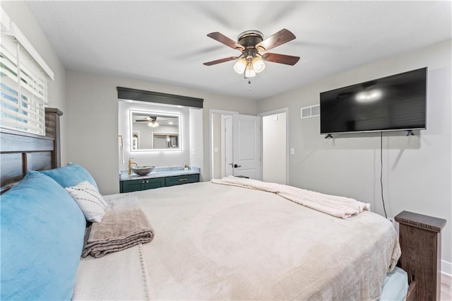 3005 Elmira Ct, Independence, MO 64057 - bedroom featuring ceiling fan