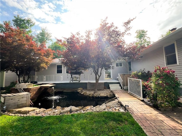 3342 Duncan St, Saint Joseph, MO 64507 - view of yard with a garden pond