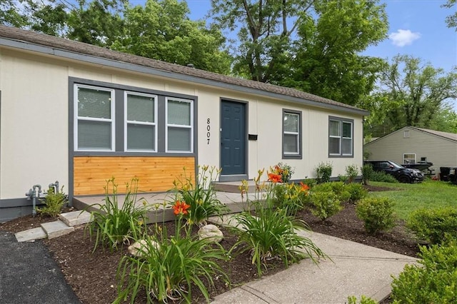 8007 Tennessee Ave, Raytown, MO 64138 - photo 1