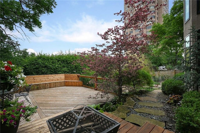 490 W 49th Ter, Kansas City, MO 64112 - view of wooden terrace