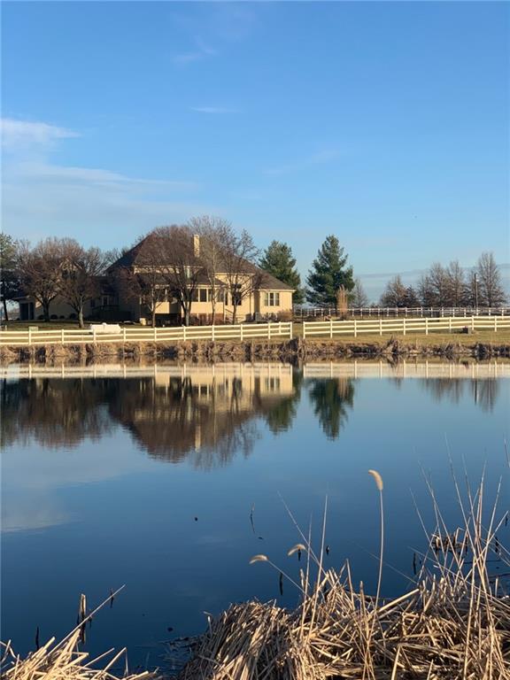 26528-23.09 S Metcalf Rd, Louisburg, KS 66053 - water view