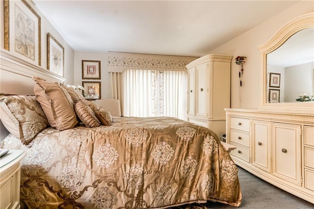 10902 W 96th Ter, Overland Park, KS 66214 - bedroom featuring dark carpet
