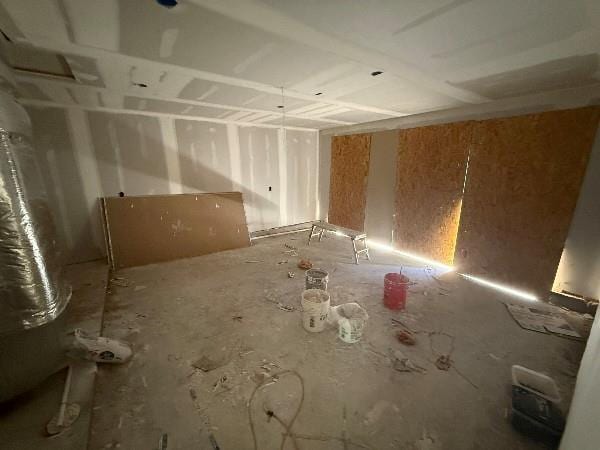 12003 Belmont Ave, Grandview, MO 64030 - view of empty room