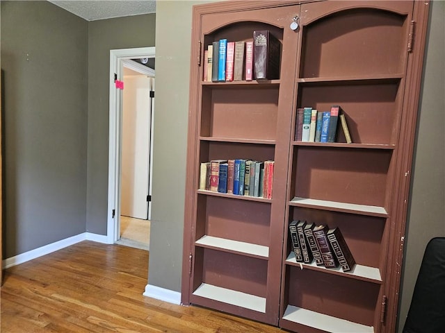 8708 W 92nd St, Overland Park, KS 66212 - view of closet