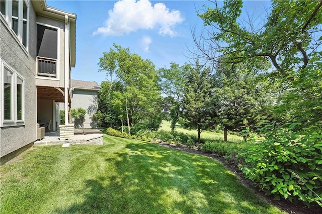 27181 W 100th Ter, Olathe, KS 66061 - view of green lawn