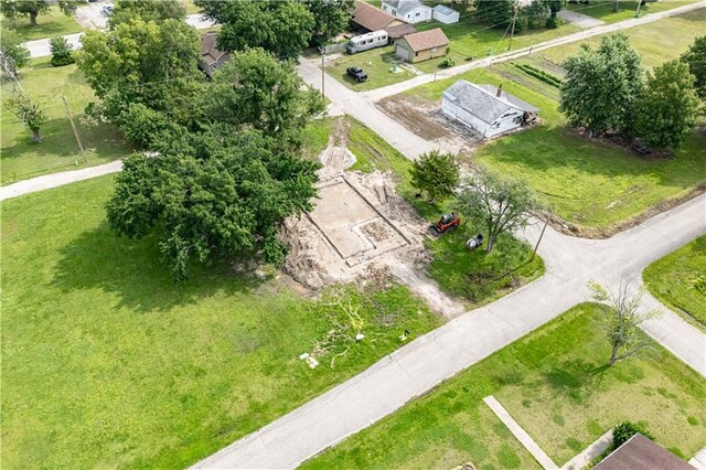 904 W 4th St, Cherryvale, KS 67335 - photo 14