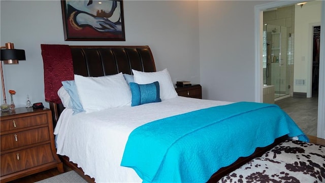 14780 S Glen Eyrie St, Olathe, KS 66061 - bedroom featuring ensuite bathroom