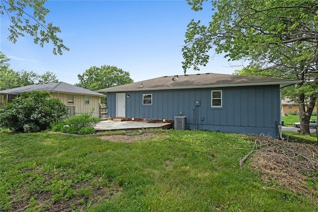 113 SW 21st St, Oak Grove, MO 64075 - rear view of property featuring a patio area and board and batten siding