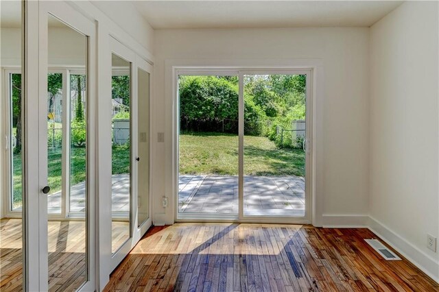 3701 N Cherry St, Kansas City, MO 64116 - photo 21