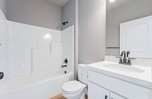 12508 S Parkwood Ln, Lees Summit, MO 64086 - bathroom with vanity and shower / tub combination