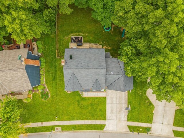 617 Butternut Ln, Liberty, MO 64068 - drone / aerial view