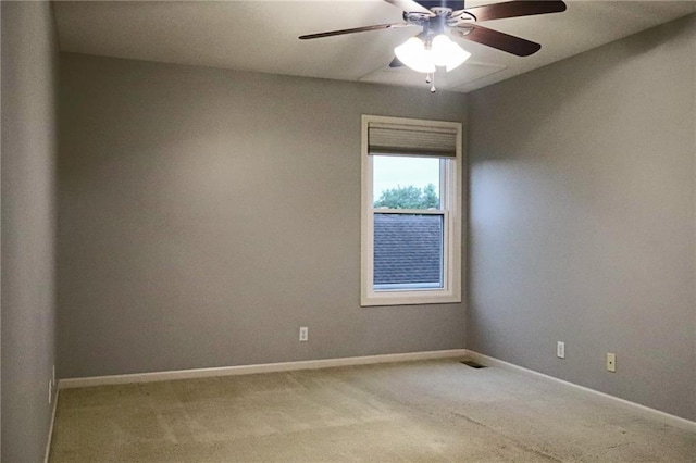 15714 Richmond Ave, Belton, MO 64012 - unfurnished room featuring carpet floors and a ceiling fan