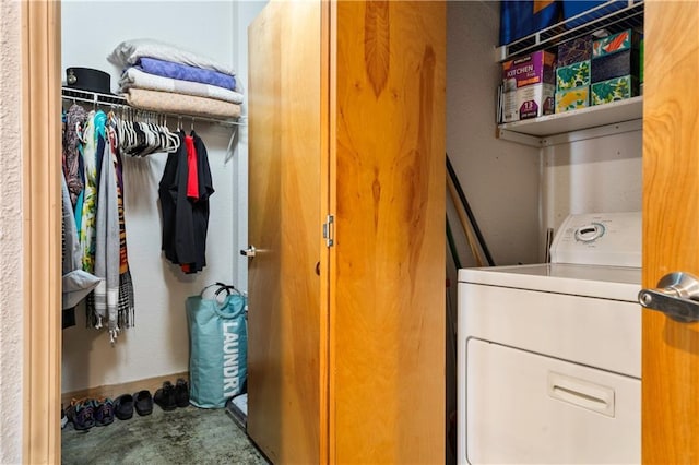 321 W 7th St Unit 501, Kansas City, MO 64105 - laundry room featuring washer / dryer