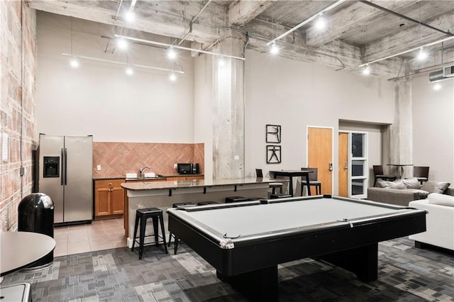 321 W 7th St Unit 501, Kansas City, MO 64105 - game room featuring a high ceiling, tile patterned floors, billiards table, and carpet
