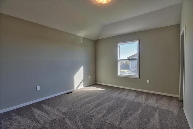 19787 W 114th Pl, Olathe, KS 66061 - unfurnished room featuring carpet floors and vaulted ceiling