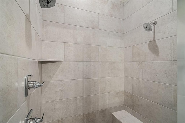 19499 W 114th Ter, Olathe, KS 66061 - full bath with tiled shower