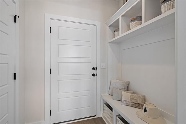 19499 W 114th Ter, Olathe, KS 66061 - view of mudroom