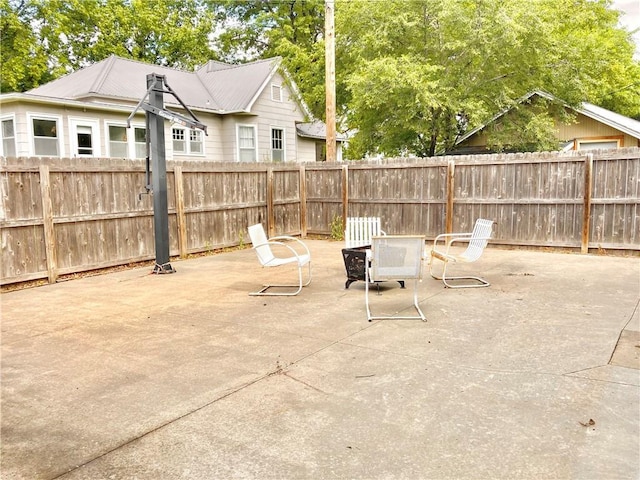 406 S 6th St, Burlington, KS 66839 - view of patio / terrace