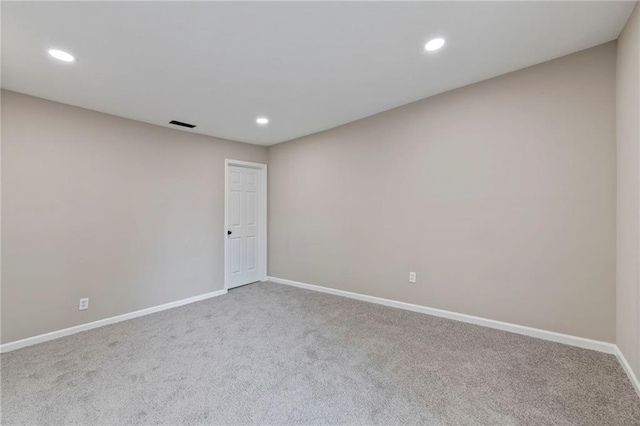605 Oak St, Leavenworth, KS 66048 - carpeted spare room with recessed lighting
