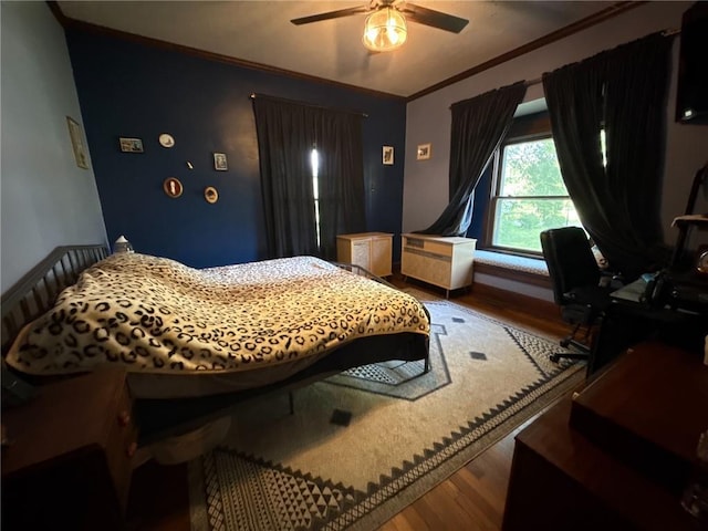 3112 N 155th St, Basehor, KS 66007 - bedroom featuring wood finished floors, crown molding, and ceiling fan