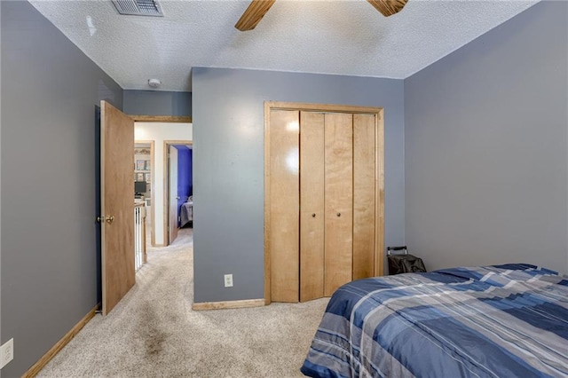 11669 S Parkwood Dr, Olathe, KS 66061 - photo 25