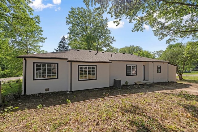 2101 Spruce St, Leavenworth, KS 66048 - back of house featuring stucco siding