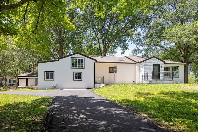 2101 Spruce St, Leavenworth, KS 66048 - photo 1